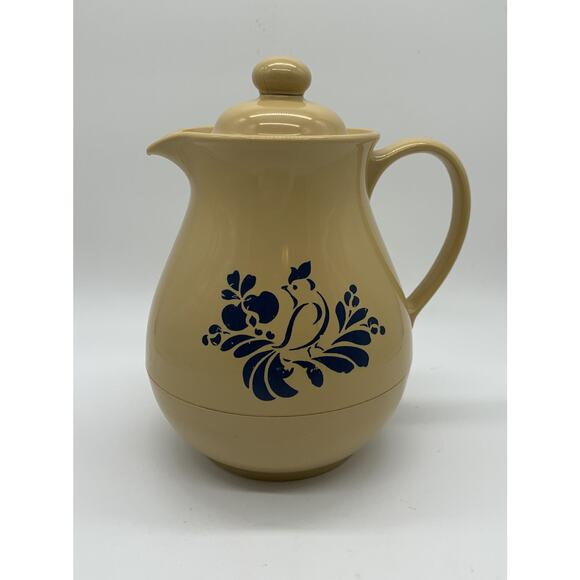 Vntg Pfaltzgraff Melamine Insulated Carafe Folk Art Blue Bird Cottage Core Read - Picture 1 of 9